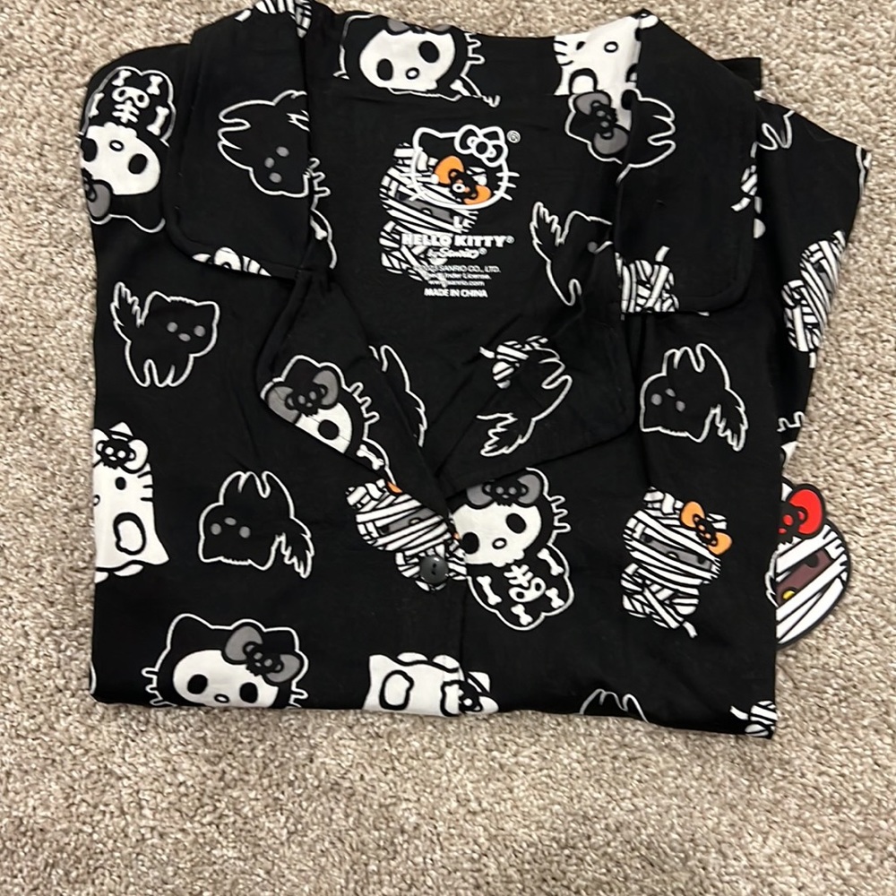 Hello Kitty Halloween Sleepwear set